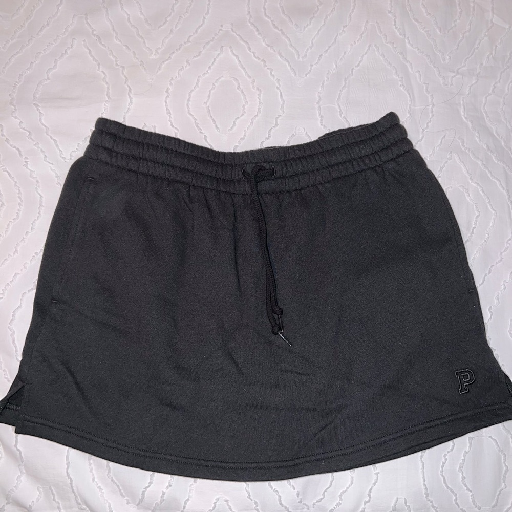 VS Pink sweatskirt. Took the tag off and never wore it.